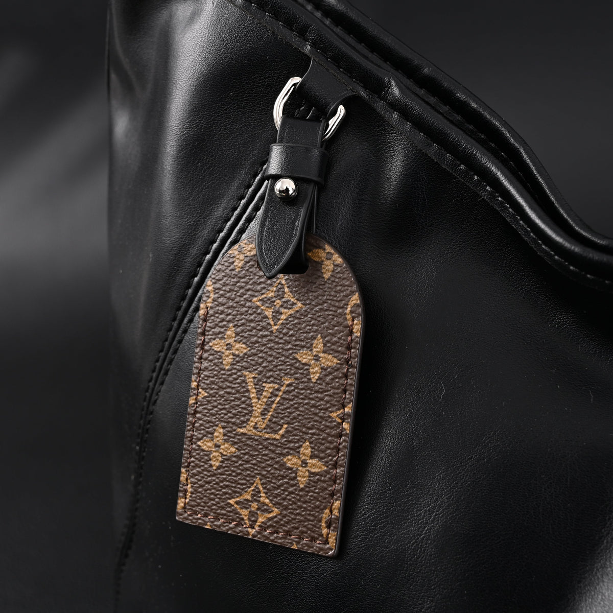 Louis Vuitton Black Mahina Leather Hobo Shoulder Bag