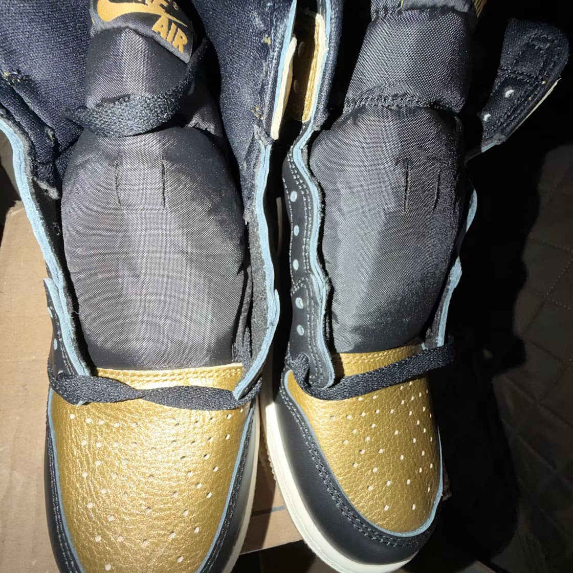 Air Jordan 1 Retro High OG Black Metallic Gold (GS) - US 6.5Y - New - Other - detail 3