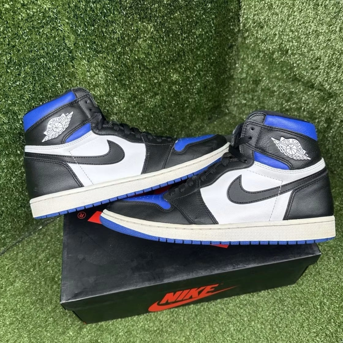 Used - Air Jordan 1 Retro High Royal Toe - US M 11 - detail 1