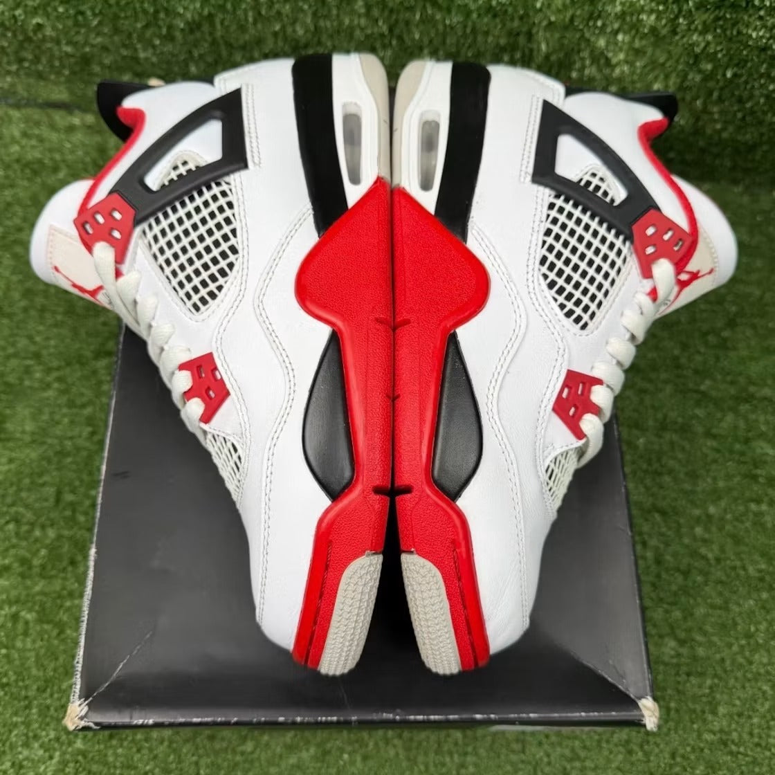 Used - Air Jordan 4 Retro Fire Red (2020) (GS) - US 5.5Y - detail 4