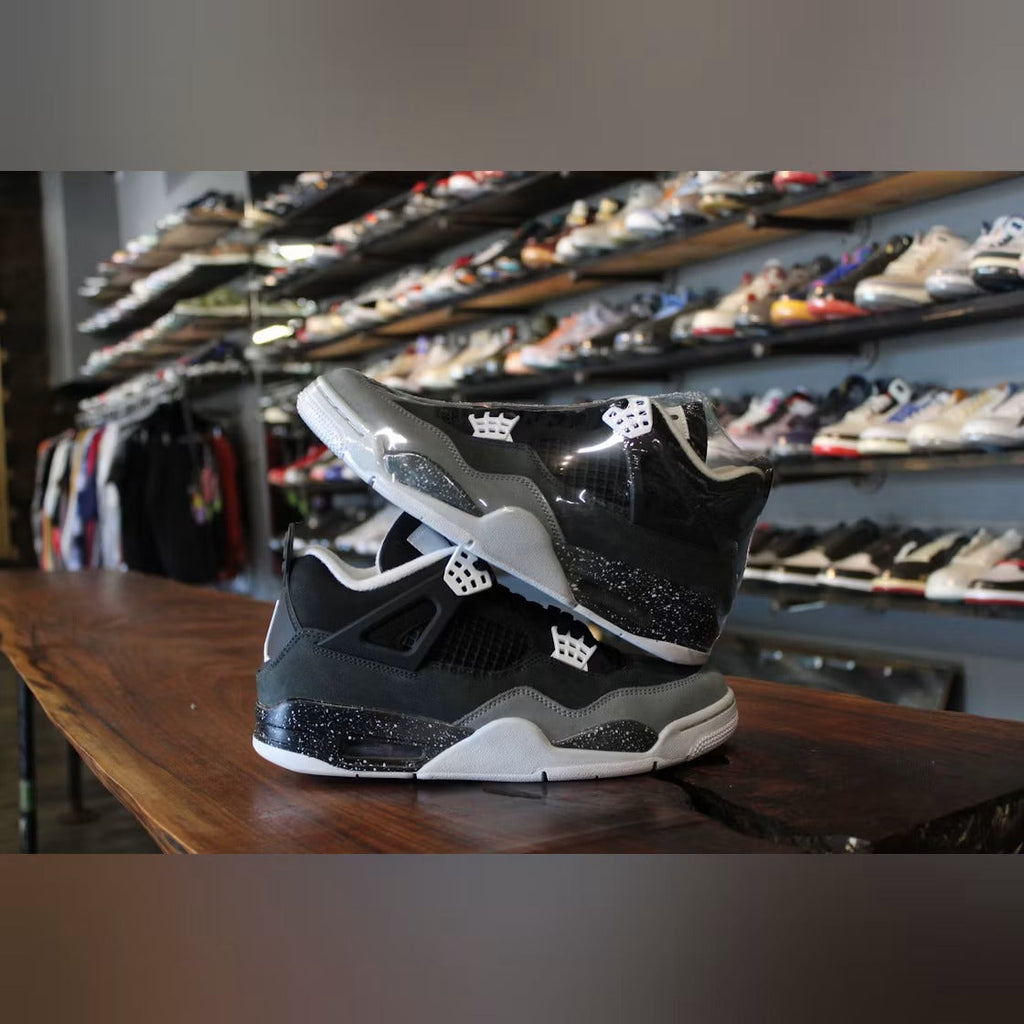 Used - Air Jordan 4 Retro Fear (2024) - US M 8.5 - detail 1