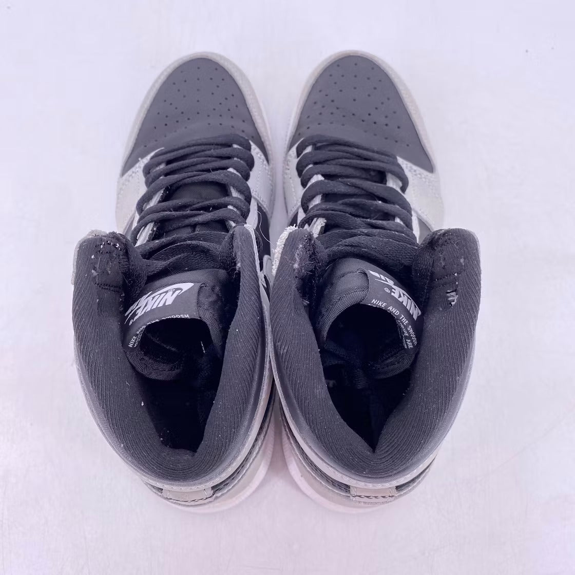 Used - Air Jordan 1 Retro High Shadow 2.0 (GS) - US 6Y - detail 4