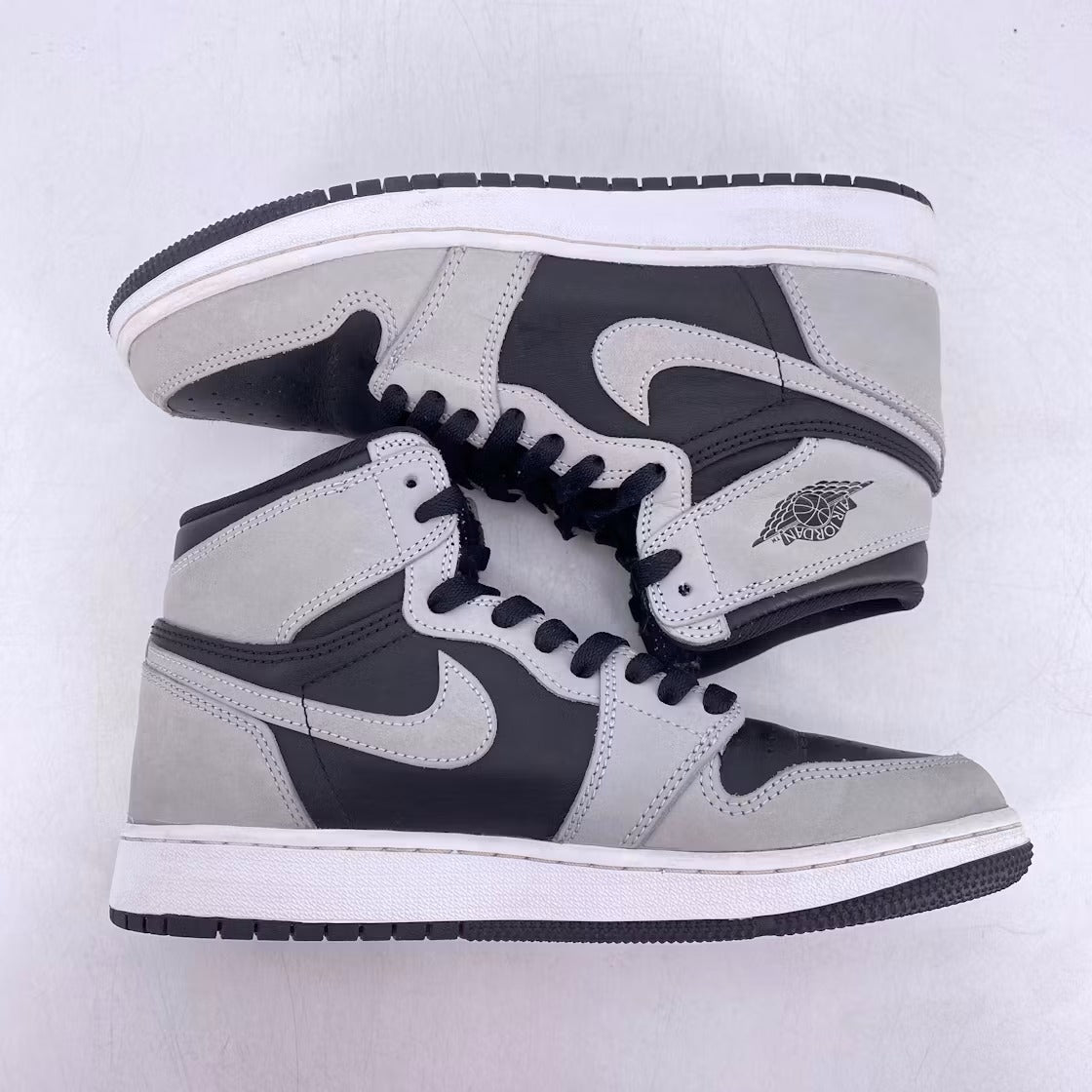 Used - Air Jordan 1 Retro High Shadow 2.0 (GS) - US 6Y - detail 2