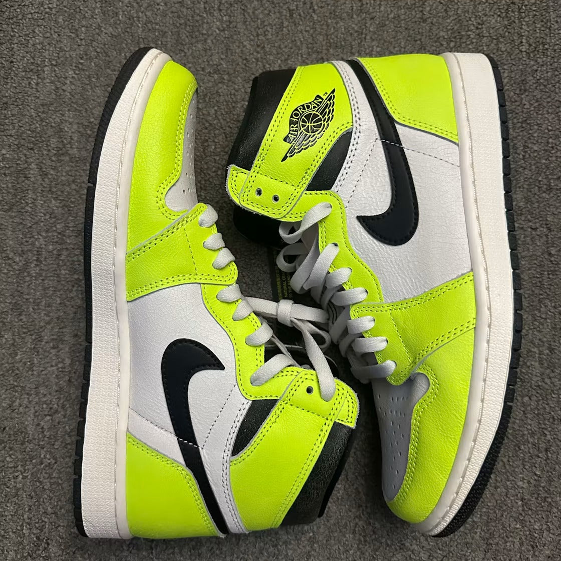 Used - Air Jordan 1 Retro High OG Visionaire - US M 9.5 - detail 1