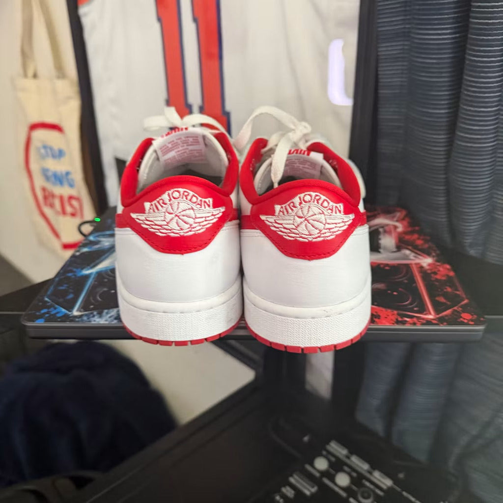 Used - Air Jordan 1 Retro Low OG University Red - US M 10 - detail 2