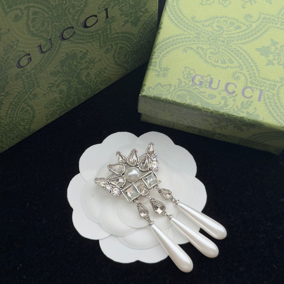 Gucci Brooch Silver 184021