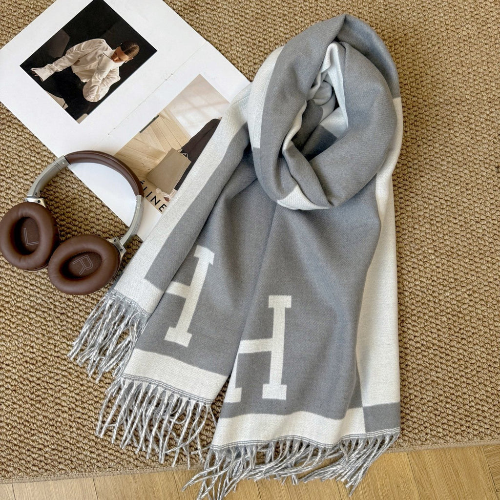 Fringed Color-Block Letter-Motif Scarf — side
