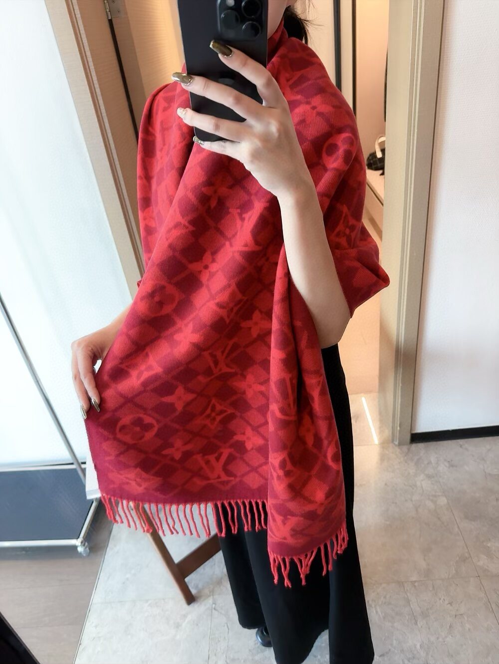 Louis Vuitton Dark Brown Fringed Patterned Scarf — model