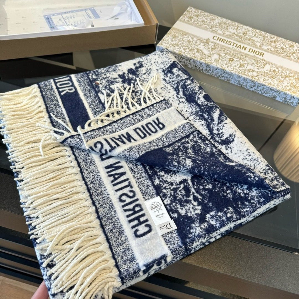 Dior Animal Jacquard Fringed Scarf — model